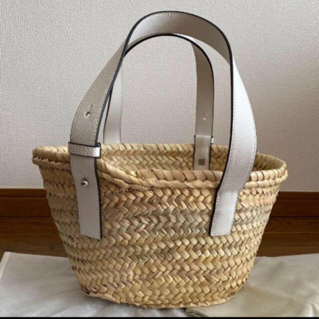 LOEWE(ロエベ)のみっさん専用 レディースのバッグ(かごバッグ/ストローバッグ)の商品写真