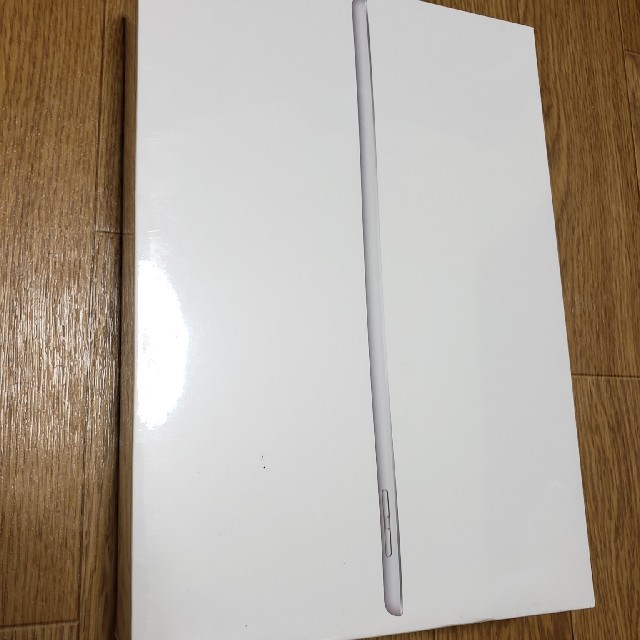 新品 ipad 7th 32GB シルバーMW752J/A wi-fi 第7世代