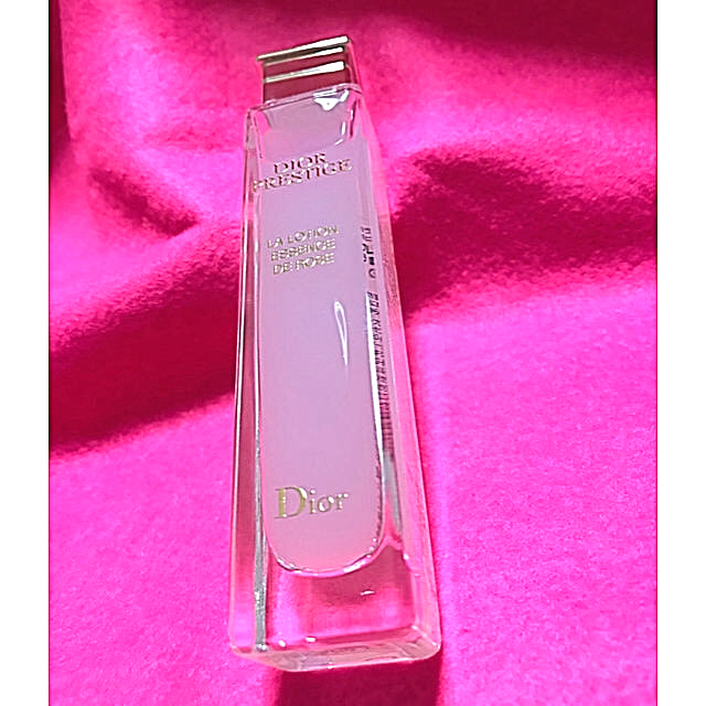 Dior(ディオール)のディオール　プレステージ　ラ　ローション　非売品　30ml コスメ/美容のスキンケア/基礎化粧品(化粧水/ローション)の商品写真