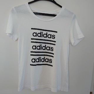 アディダス(adidas)のadidas ロゴTシャツ ホワイト(Tシャツ(半袖/袖なし))