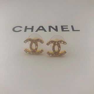 シャネル(CHANEL)のシャネルCHANEL ノベルティー　ピアス　(ピアス)