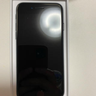 iPhone SE 第2世代　64GB ブラック　SIMフリー端末　美品 (スマートフォン本体)