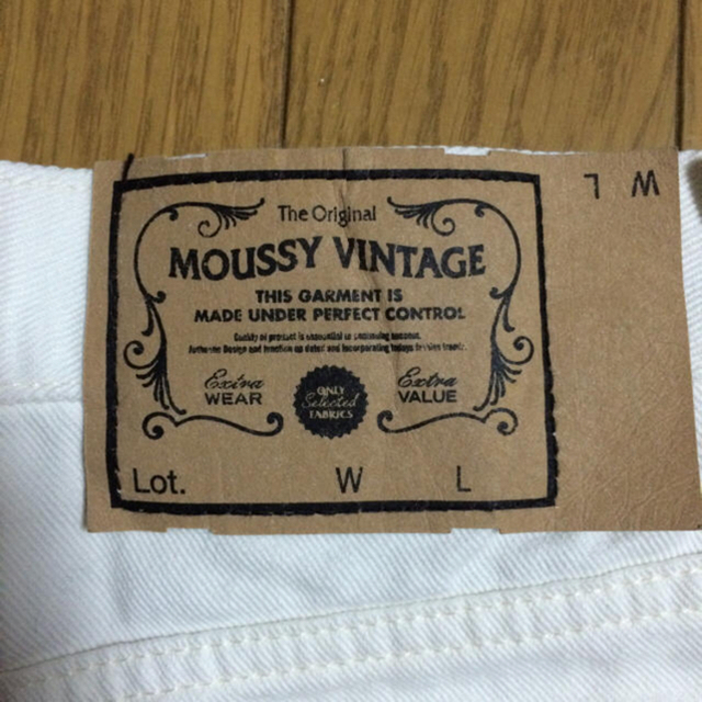 moussy(マウジー)のmoussy デニムショートパンツ レディースのパンツ(ショートパンツ)の商品写真