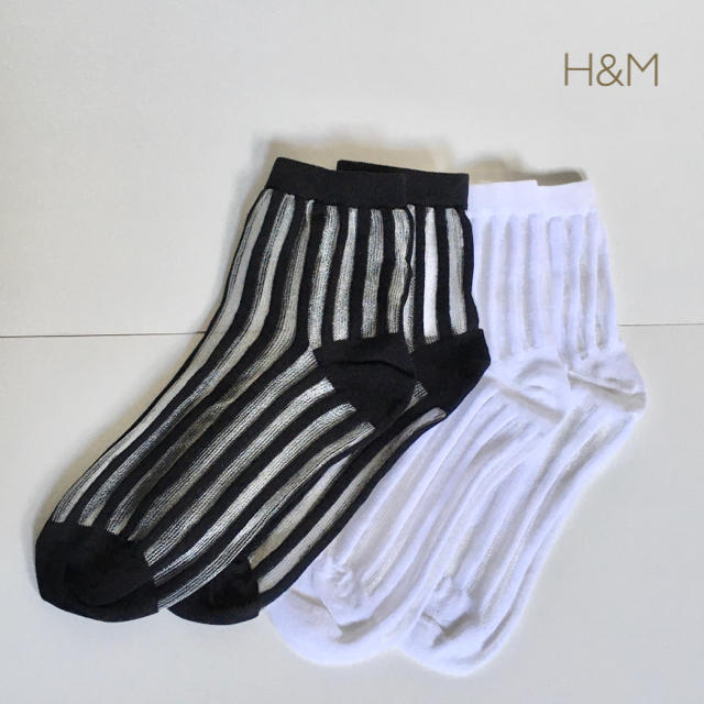 H&M(エイチアンドエム)の【未使用】H&M★ソックス　2足セット レディースのレッグウェア(ソックス)の商品写真