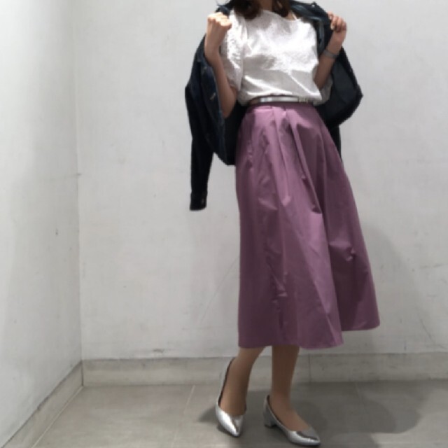 GU(ジーユー)の美品【カラーフレアスカート】 レディースのスカート(ひざ丈スカート)の商品写真