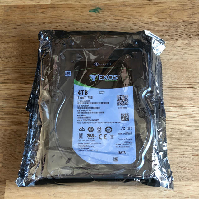 4TB状態新品未開封 Seagate ST4000NM0035 HDD SATA