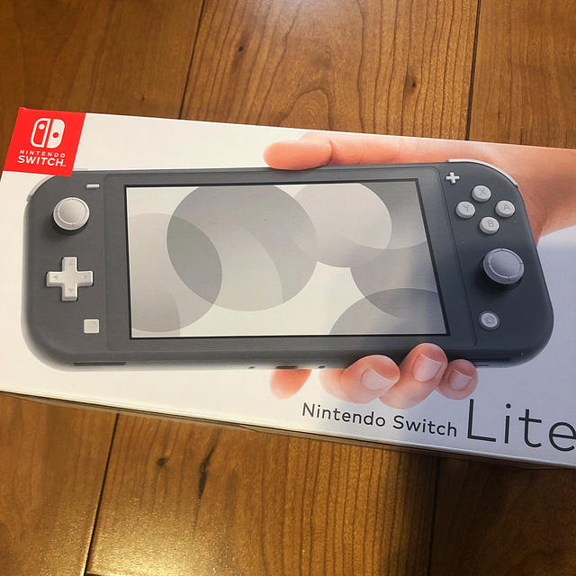 Nintendo Switch(ニンテンドースイッチ)のNintendo Switch Liteグレー エンタメ/ホビーのゲームソフト/ゲーム機本体(家庭用ゲーム機本体)の商品写真