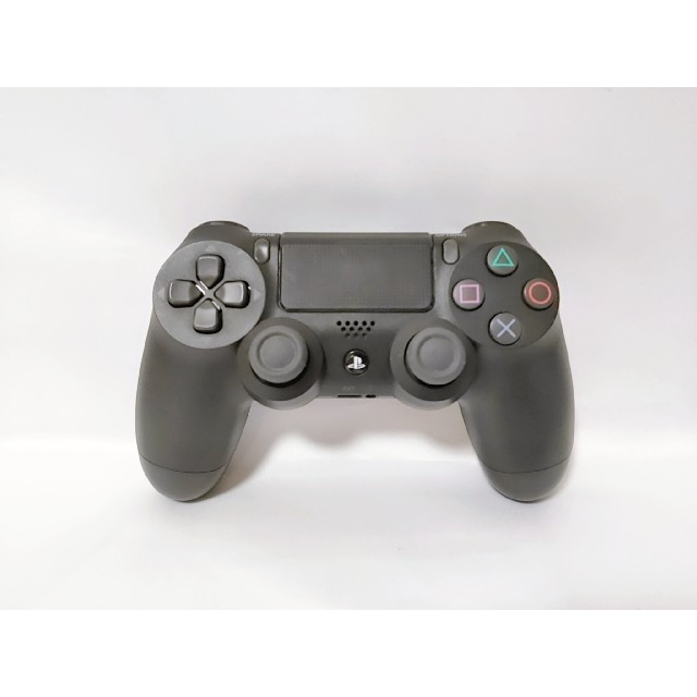 PlayStation4(プレイステーション4)のPS4 ジェットブラック 薄型 CUH-2000A 500GB エンタメ/ホビーのゲームソフト/ゲーム機本体(家庭用ゲーム機本体)の商品写真