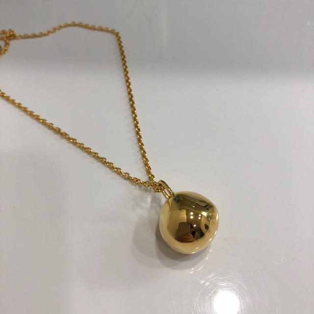 ●CHIEKO＋　wonky ball necklace † gold● レディースのアクセサリー(ネックレス)の商品写真