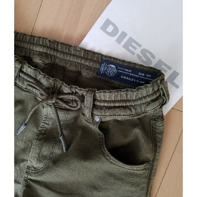 DIESEL(ディーゼル)のディーゼルKRAILEY JOGGJEANS 0670M■カーキサイズ23 レディースのパンツ(デニム/ジーンズ)の商品写真