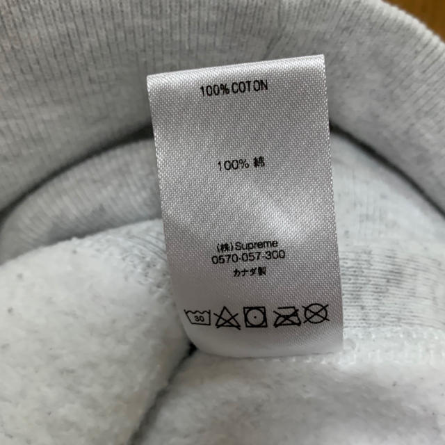 Supreme(シュプリーム)の2018AW Supreme BOX LOGO Crewneck AshGrey メンズのトップス(スウェット)の商品写真