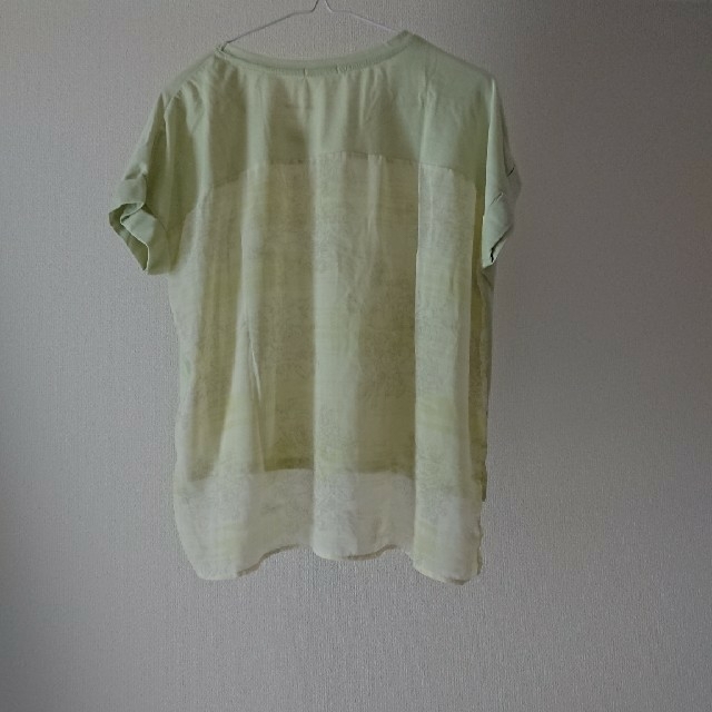GU(ジーユー)のgu レディースのトップス(シャツ/ブラウス(半袖/袖なし))の商品写真
