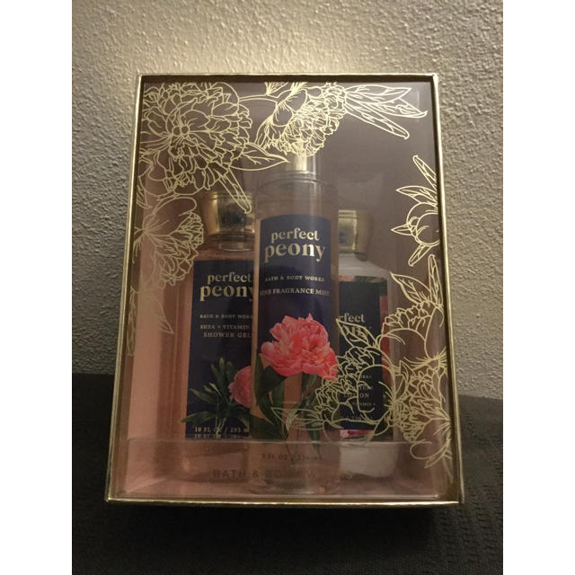 Bath & Body Works(バスアンドボディーワークス)のBath & Body Works Peony ♪ 箱無し　☆yu☆様専用 インテリア/住まい/日用品の日用品/生活雑貨/旅行(日用品/生活雑貨)の商品写真