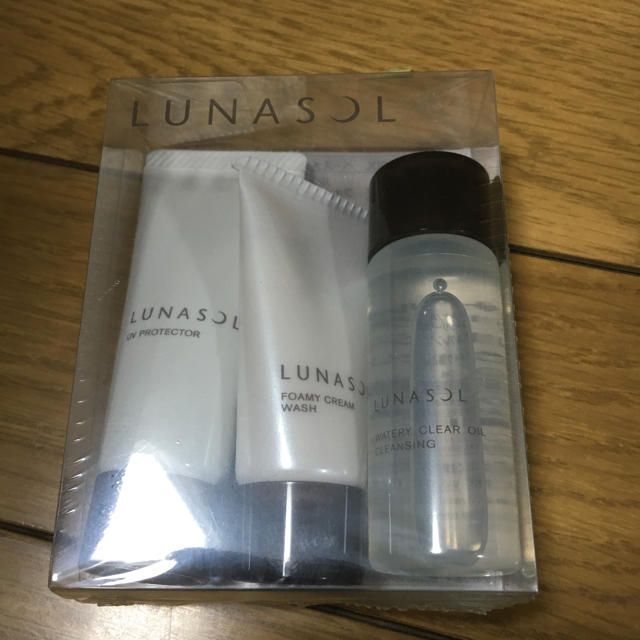 LUNASOL(ルナソル)のルナソル ベースメイクアップキット❤︎ コスメ/美容のキット/セット(その他)の商品写真