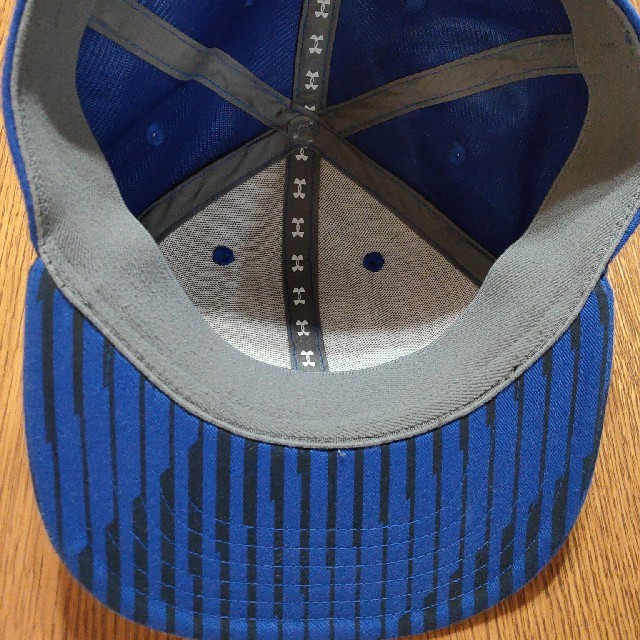 UNDER ARMOUR(アンダーアーマー)のキャップ    アンダーアーマー  キッズ メンズの帽子(キャップ)の商品写真
