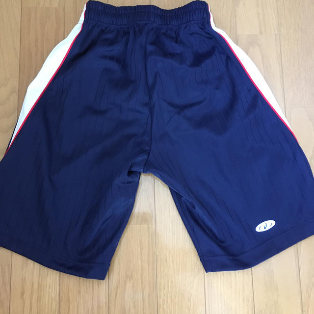 asics(アシックス)のアシックス ハーフパンツ130 キッズ/ベビー/マタニティのキッズ服男の子用(90cm~)(パンツ/スパッツ)の商品写真