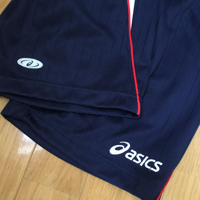 asics(アシックス)のアシックス ハーフパンツ130 キッズ/ベビー/マタニティのキッズ服男の子用(90cm~)(パンツ/スパッツ)の商品写真