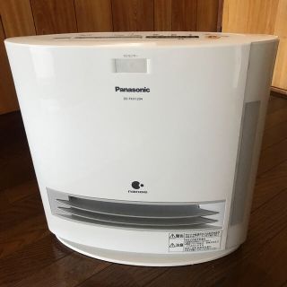 パナソニック(Panasonic)のパナソニック　　2013年製　　加湿セラミックヒーター(ファンヒーター)