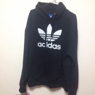 アディダス(adidas)のadidasアディダスメンズパーカー(パーカー)