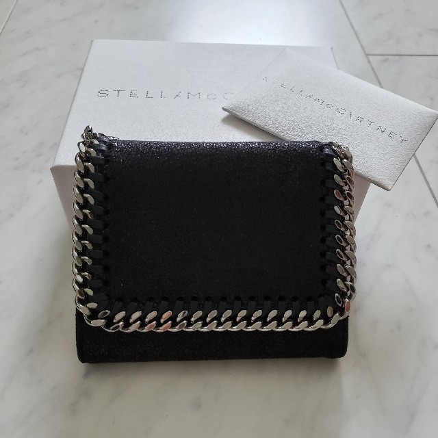 Stella McCartney(ステラマッカートニー)のステラマッカートニー　ミニ財布　黒×シルバー レディースのファッション小物(財布)の商品写真