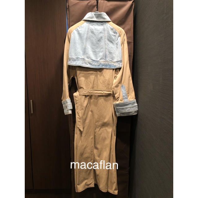 Ameri VINTAGE(アメリヴィンテージ)の《Ameri VINTAGE》DENIM BALMACAAN COAT   レディースのジャケット/アウター(トレンチコート)の商品写真