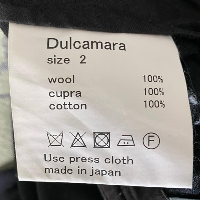 Dulcamara(ドゥルカマラ)のdulcamara よそいきオーバータックパンツ メンズのパンツ(スラックス)の商品写真