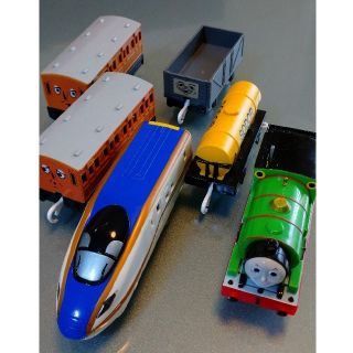 タカラトミー(Takara Tomy)のプラレール　パーシー・アニー&クララベル・かがやき(電車のおもちゃ/車)