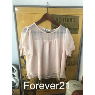 フォーエバートゥエンティーワン(FOREVER 21)のForever21 レディース   ピンク　カットソー (カットソー(半袖/袖なし))