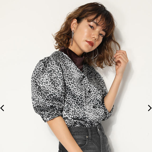 SLY(スライ)のlagua gem LEOPARD PUFF SLEEVE TOPS レディースのトップス(シャツ/ブラウス(半袖/袖なし))の商品写真