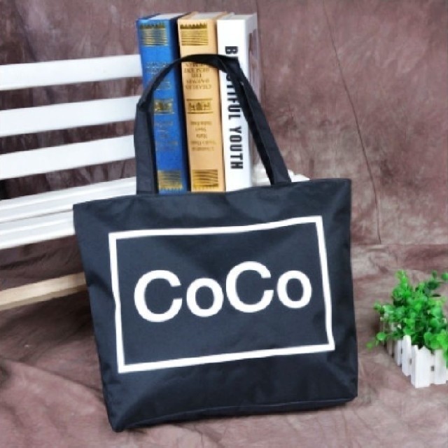 新品タグ付き　cocoトートバック レディースのバッグ(トートバッグ)の商品写真