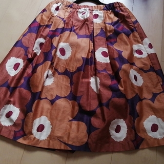 マリメッコ(marimekko)のマリメッコ　marimekko　スカート(ひざ丈スカート)