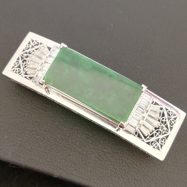 Pt900　翡翠❇️ダイヤ❇️付き　高級な帯締め飾り♥️　きものの宝石❇️