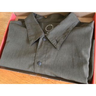 パタゴニア(patagonia)の山と道Bamboo Short Sleeve Shirt Dried Grass(シャツ)