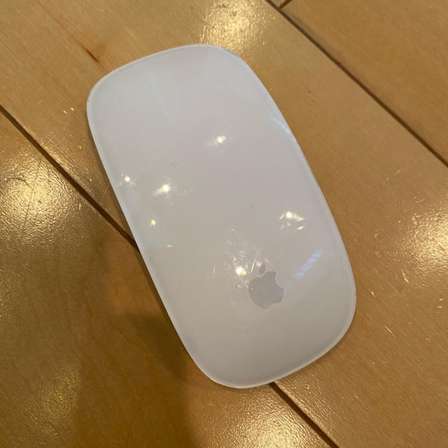 Magic Mouse スマホ/家電/カメラのPC/タブレット(PC周辺機器)の商品写真