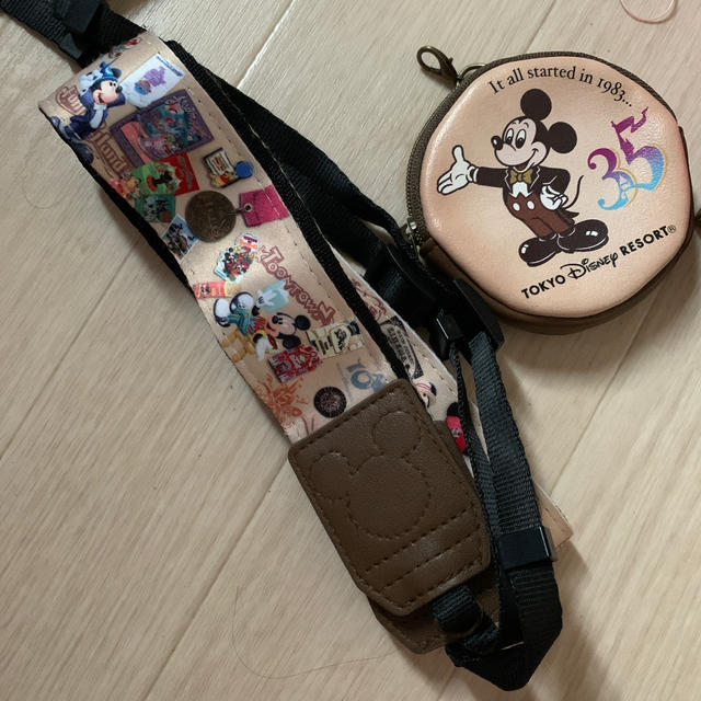 Disney(ディズニー)の35th 一眼ストラップ スマホ/家電/カメラのカメラ(その他)の商品写真