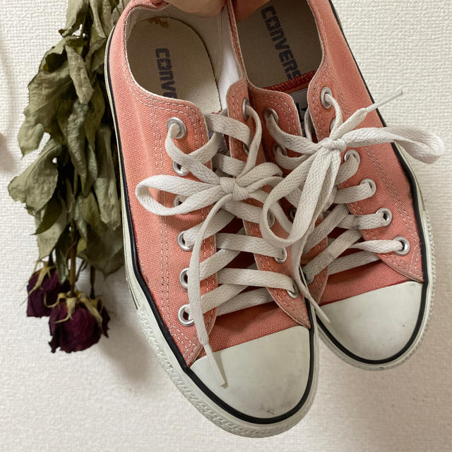 CONVERSE(コンバース)の値下げ　converse サーモンピンク　オレンジ レディースの靴/シューズ(スニーカー)の商品写真