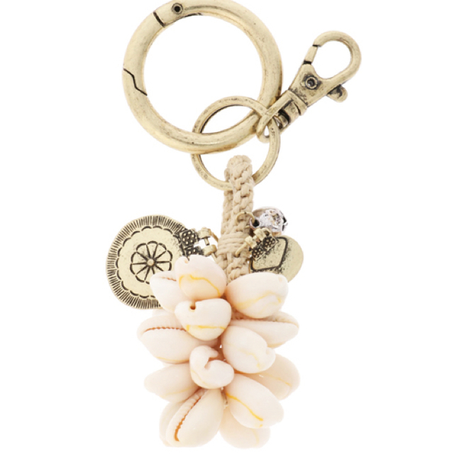 ALEXIA STAM(アリシアスタン)のALEXIASTAM Shell Keychain  メンズのファッション小物(キーホルダー)の商品写真