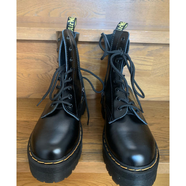 Dr.Martens(ドクターマーチン)のドクターマーチン JADON 8ホール レディースの靴/シューズ(ブーツ)の商品写真