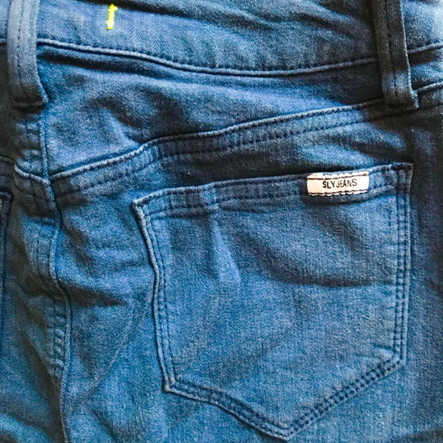 SLY(スライ)のSLY JEANS サイズ1 (S)  デニムスカート レディースのスカート(ミニスカート)の商品写真