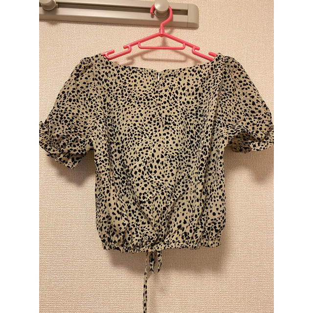 GYDA(ジェイダ)のGYDA レオパードギャザーTOPS レディースのトップス(シャツ/ブラウス(半袖/袖なし))の商品写真