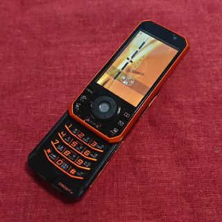 エヌティティドコモ(NTTdocomo)の【りさま専用】ドコモ　D903iTV　オレンジ　ガラケー本体(携帯電話本体)