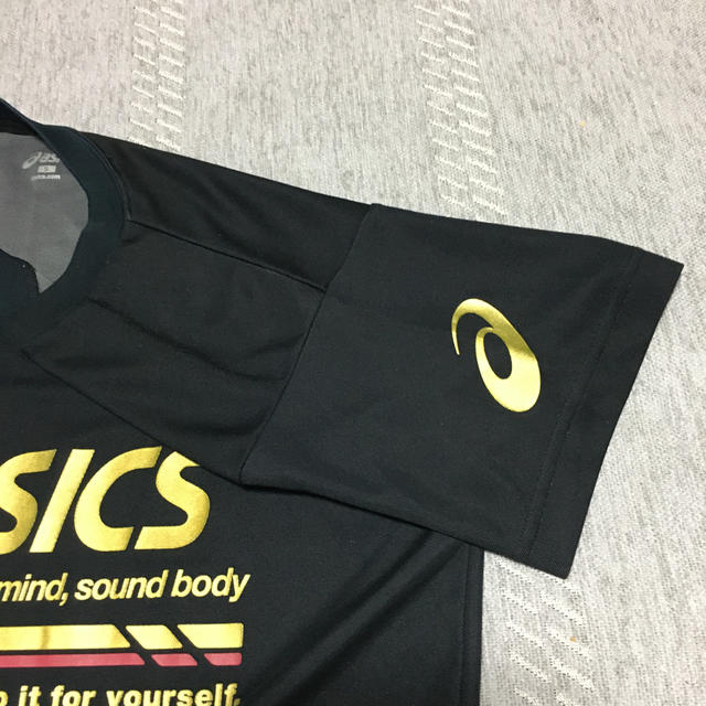 asics(アシックス)のバレーボール用TシャツSサイズ メンズのトップス(Tシャツ/カットソー(半袖/袖なし))の商品写真