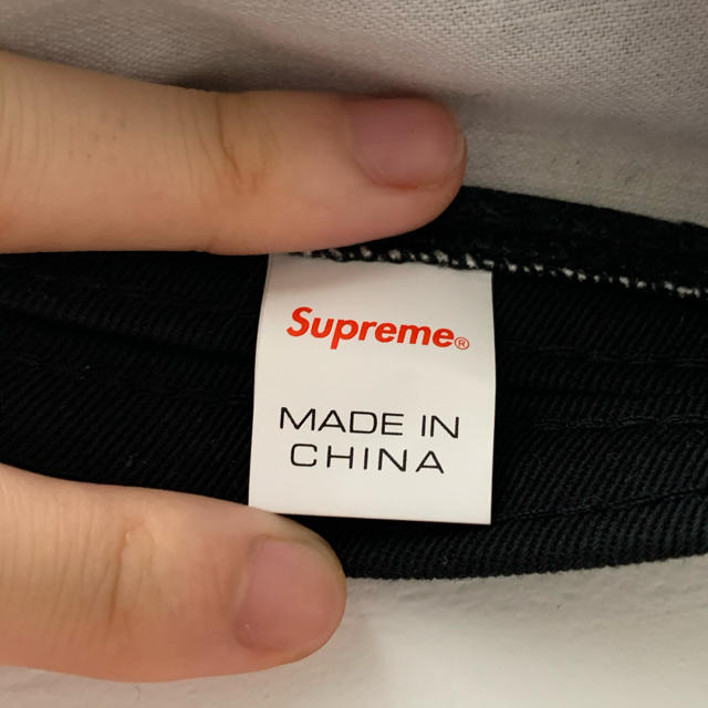 Supreme(シュプリーム)の[とーい様] supreme snap pocket camp cap メンズの帽子(キャップ)の商品写真