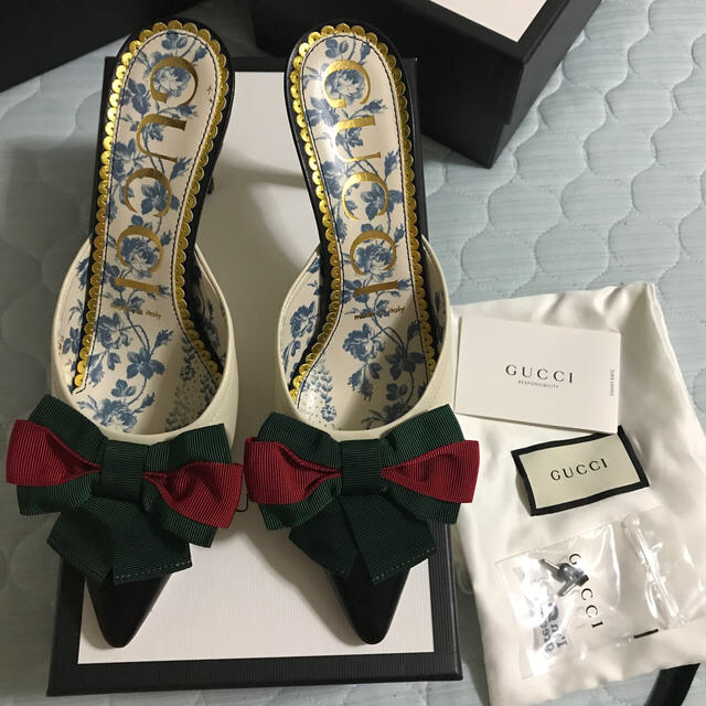 Gucci(グッチ)の新品　グッチ　GUCCI   パンプス　37  ミュール　リボン レディースの靴/シューズ(ハイヒール/パンプス)の商品写真