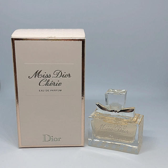 Christian Dior(クリスチャンディオール)のChristian Dior ミスディオール シェリー EDP 5mL コスメ/美容の香水(香水(女性用))の商品写真