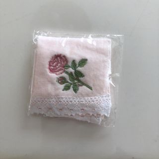 ハウスオブローゼ(HOUSE OF ROSE)のタオルハンカチ　薔薇刺繍(ハンカチ)