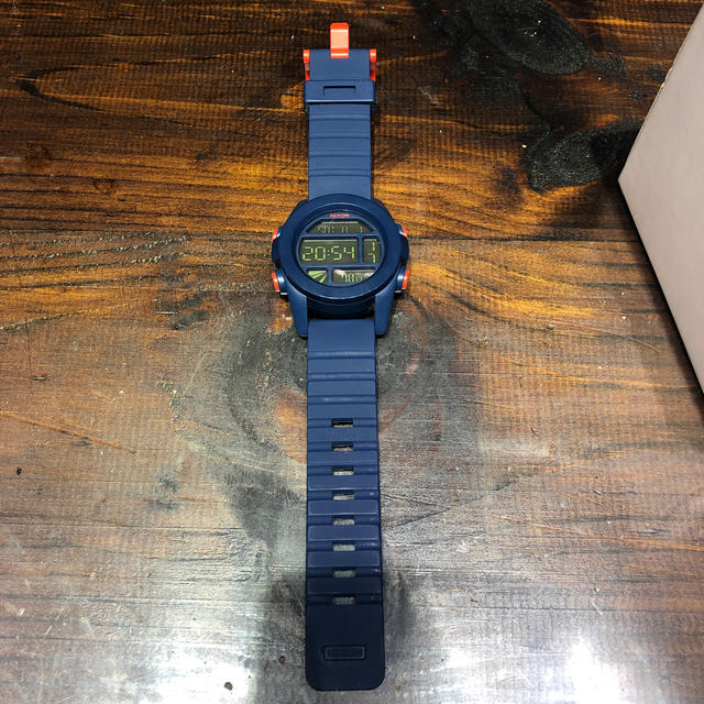 NIXON(ニクソン)のNIXON 腕時計　ラバーバンド メンズの時計(ラバーベルト)の商品写真