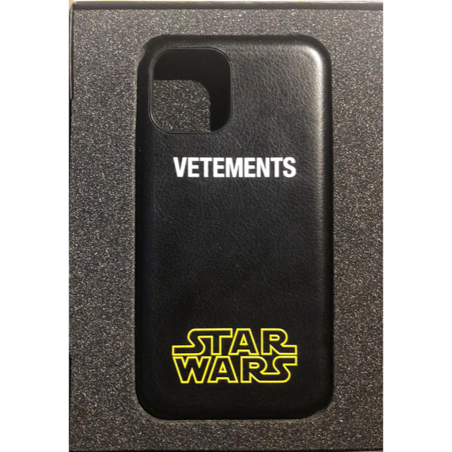 VETEMENTS × STARWARS iPhone11Proケース　箱付き スマホ/家電/カメラのスマホアクセサリー(iPhoneケース)の商品写真