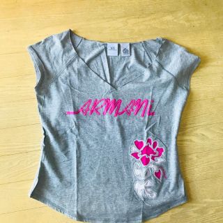 アルマーニエクスチェンジ(ARMANI EXCHANGE)のアルマーニエクスチェンジ　A/X グレー お花抜き柄、ロゴTシャツ(Tシャツ(半袖/袖なし))