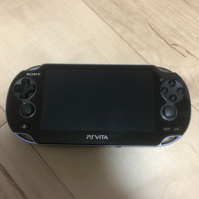 PlayStation Vita(プレイステーションヴィータ)のPSVITA 本体 エンタメ/ホビーのゲームソフト/ゲーム機本体(携帯用ゲーム機本体)の商品写真